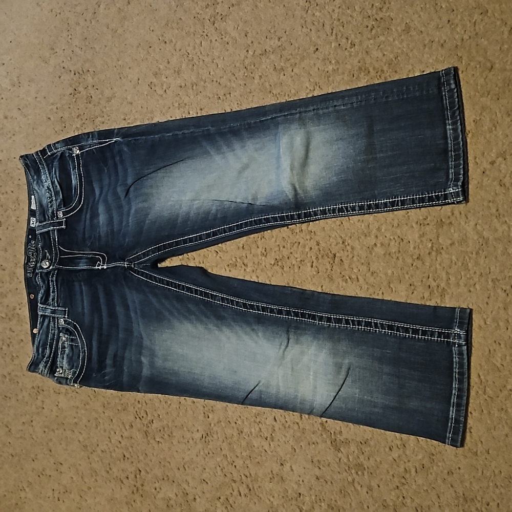 Miss Me Capris